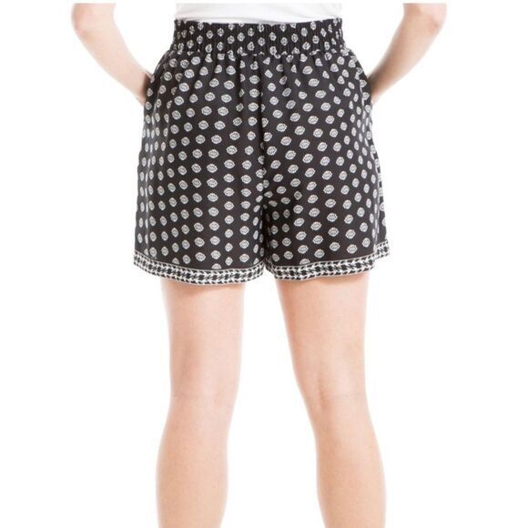 Max Studio Womens Shorts Size Small Black and White Pockets Contrasting Hem NWOT - Picture 4 of 10